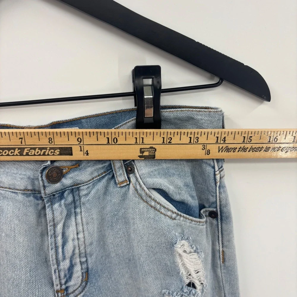 Brandy‎ Melville Distressed Jeans Womens 25 Light Wash Button Fly Boho 90s Y2K